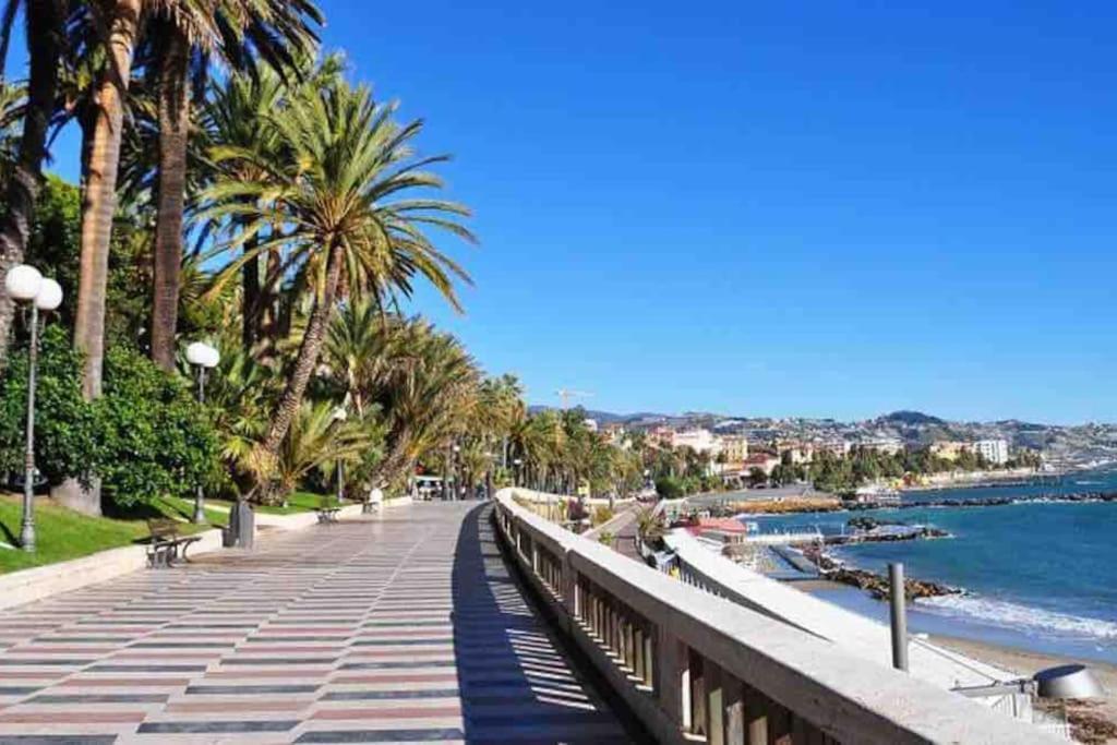 Appartamento Di Charme Nel Cuore Di Sanremo Dış mekan fotoğraf